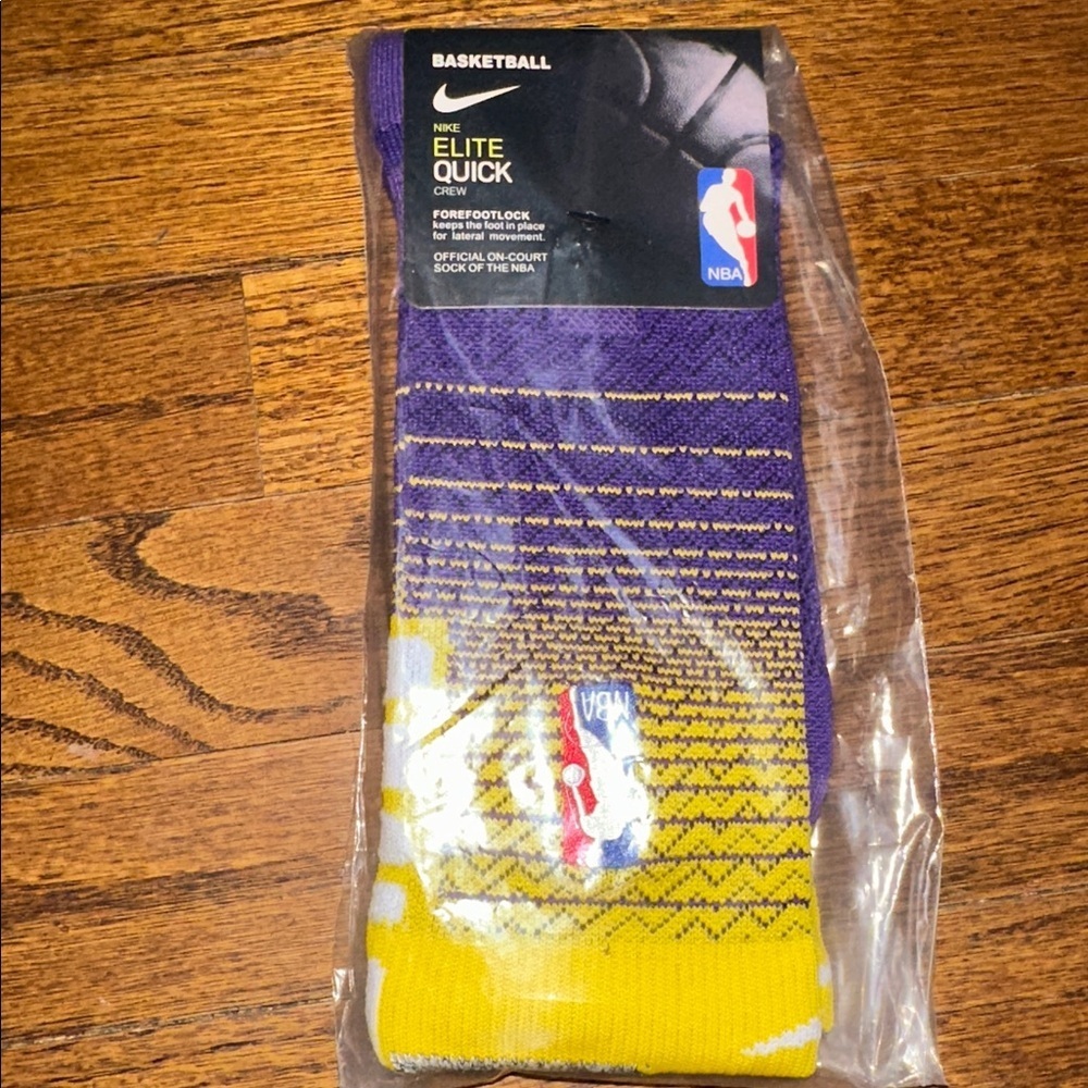 Nike Elite Quick Crew NBA Basketball Sock Purple Yellow - NEW - MENS LARGE